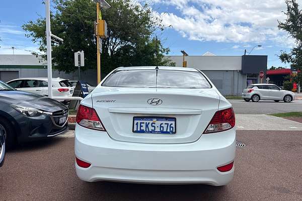 2014 Hyundai Accent Active RB2