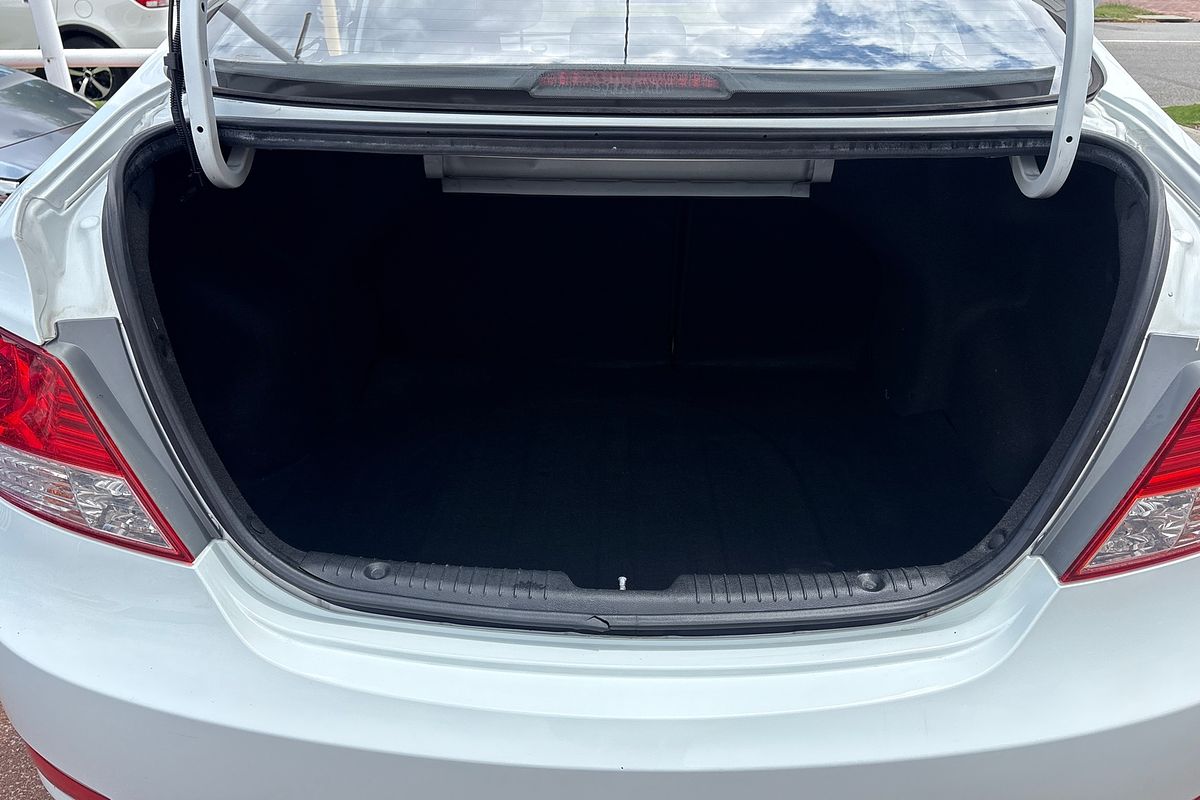 2014 Hyundai Accent Active RB2