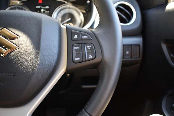 2024 Suzuki Vitara Turbo LY Series II