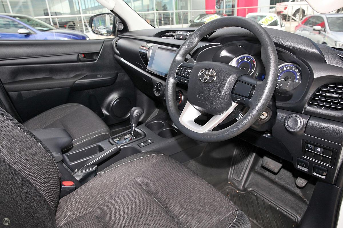 2019 Toyota Hilux SR GUN126R 4X4