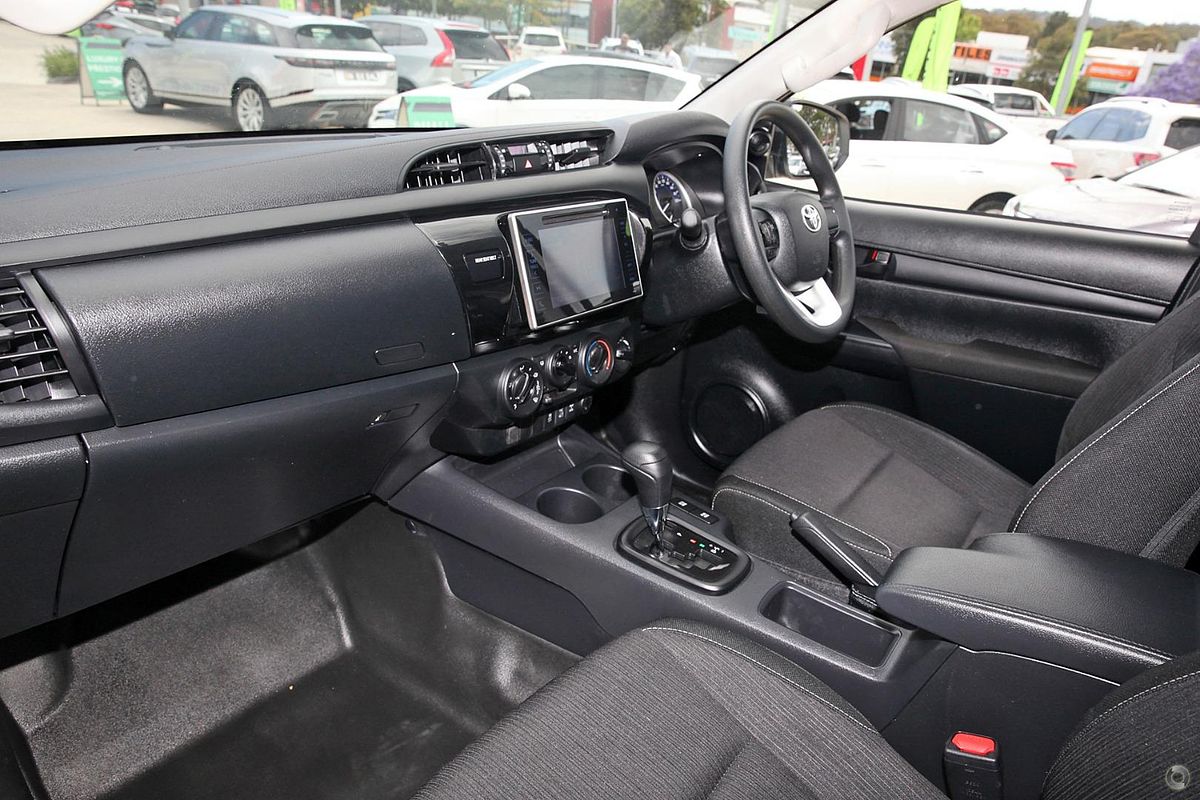 2019 Toyota Hilux SR GUN126R 4X4