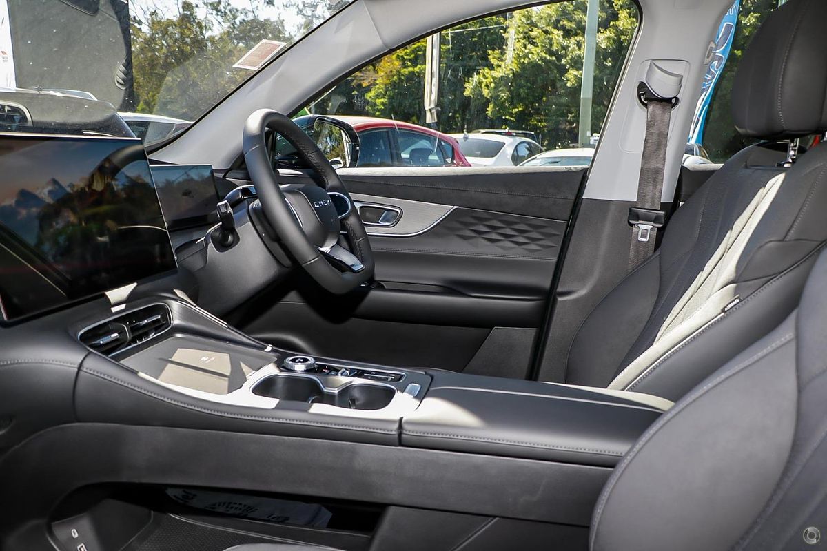 2025 Chery Tiggo 8 Super Hybrid Urban T31