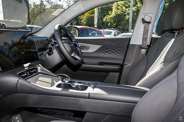 2025 Chery Tiggo 8 Super Hybrid Urban T31