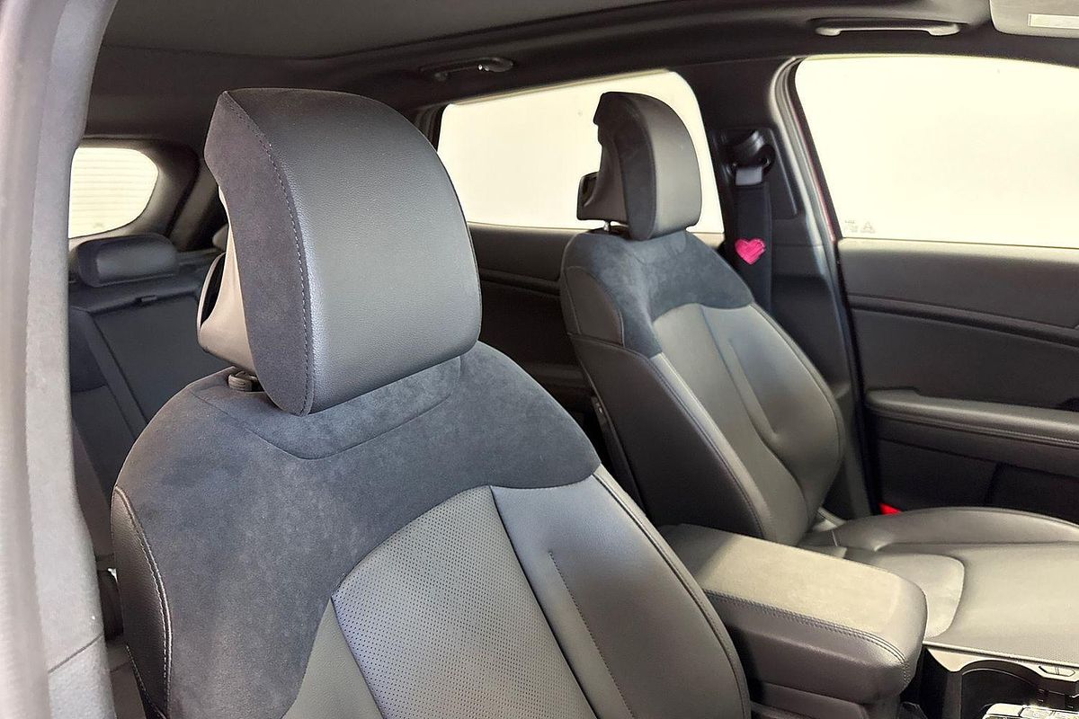 2024 Kia Sportage GT-Line NQ5