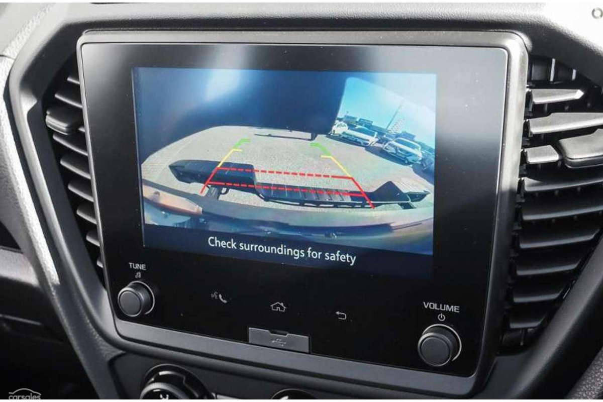 2025 Isuzu D-MAX SX High Ride Rear Wheel Drive