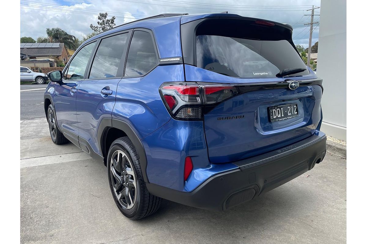 2025 Subaru Forester Touring S6