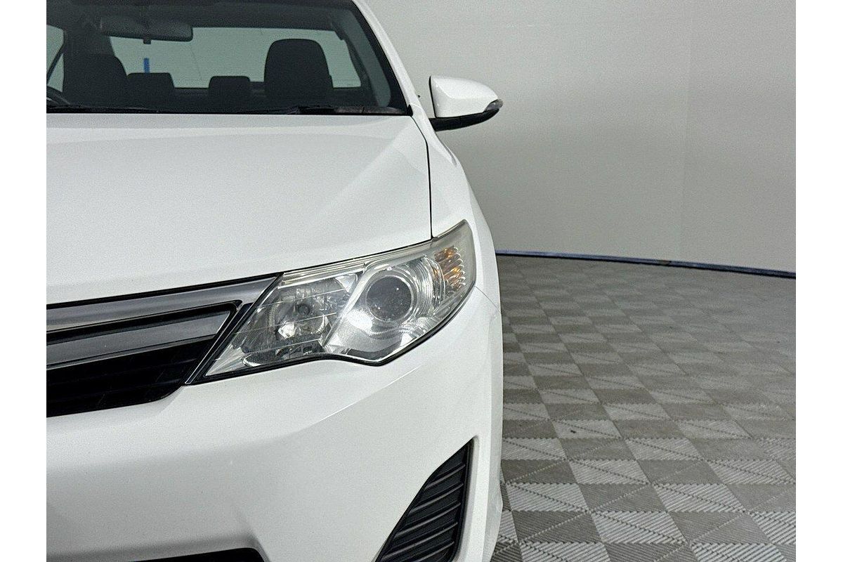 2014 Toyota Camry Hybrid H AVV50R