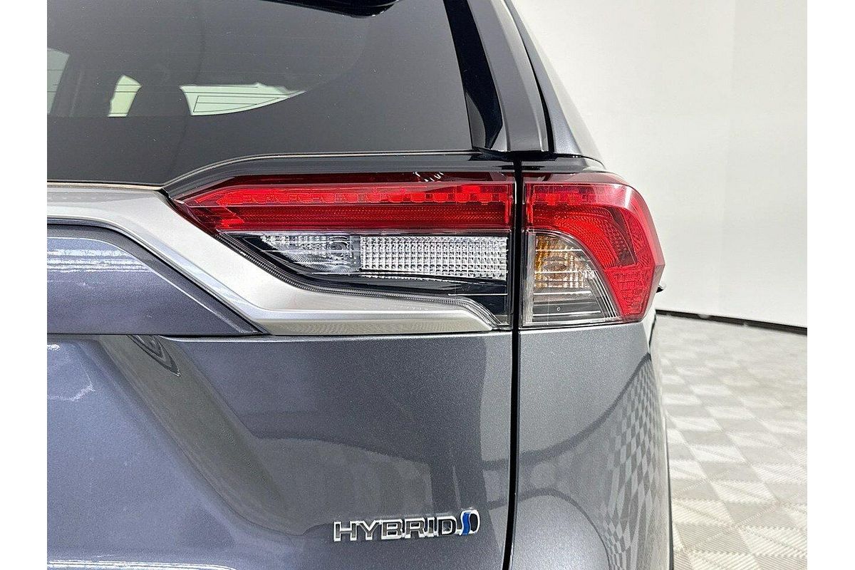 2024 Toyota RAV4 XSE AXAH54R