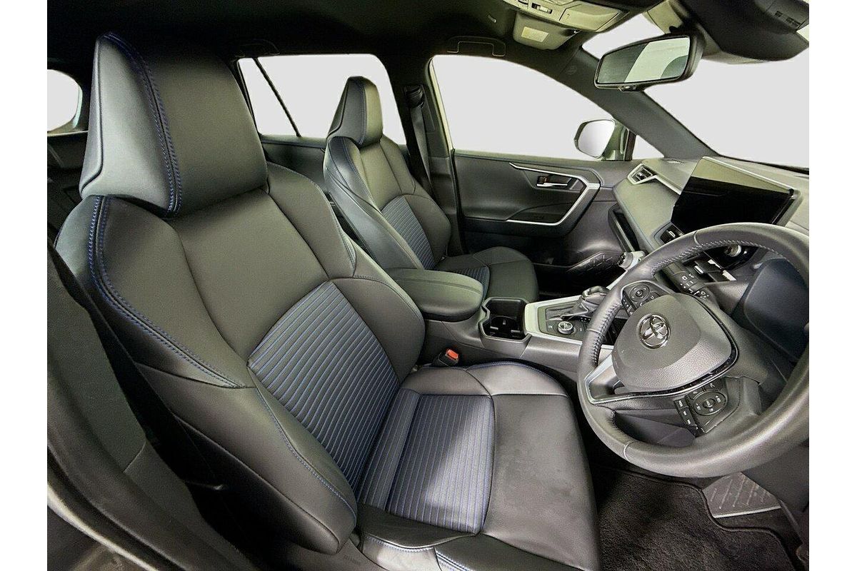 2024 Toyota RAV4 XSE AXAH54R