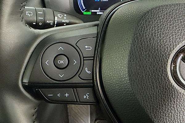 2024 Toyota RAV4 XSE AXAH54R