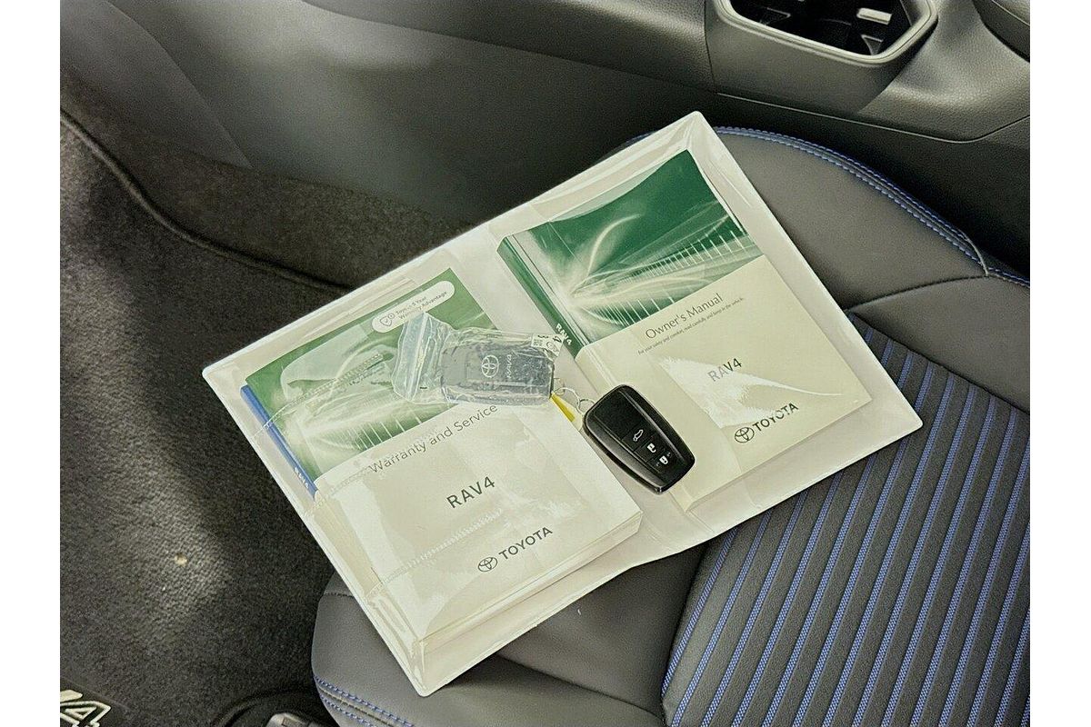 2024 Toyota RAV4 XSE AXAH54R