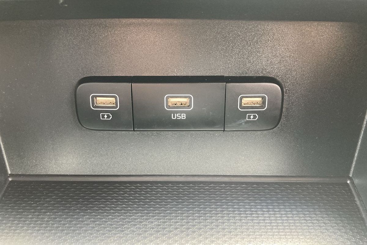 2022 Kia Carnival S KA4