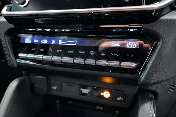 2025 Isuzu MU-X LS-T