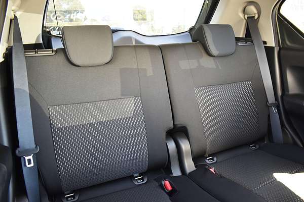 2024 Suzuki Ignis GLX MF Series II