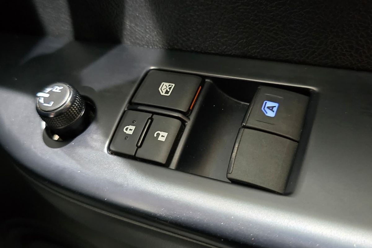 2022 Toyota Hilux Workmate TGN121R Rear Wheel Drive