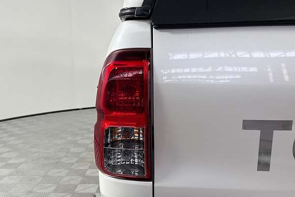 2019 Toyota Hilux SR5 GUN126R 4X4