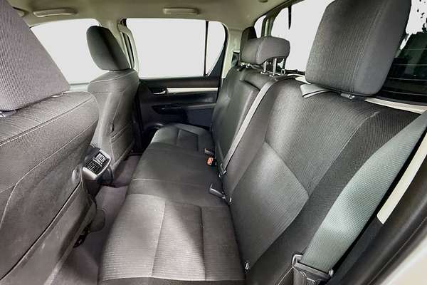 2019 Toyota Hilux SR5 GUN126R 4X4