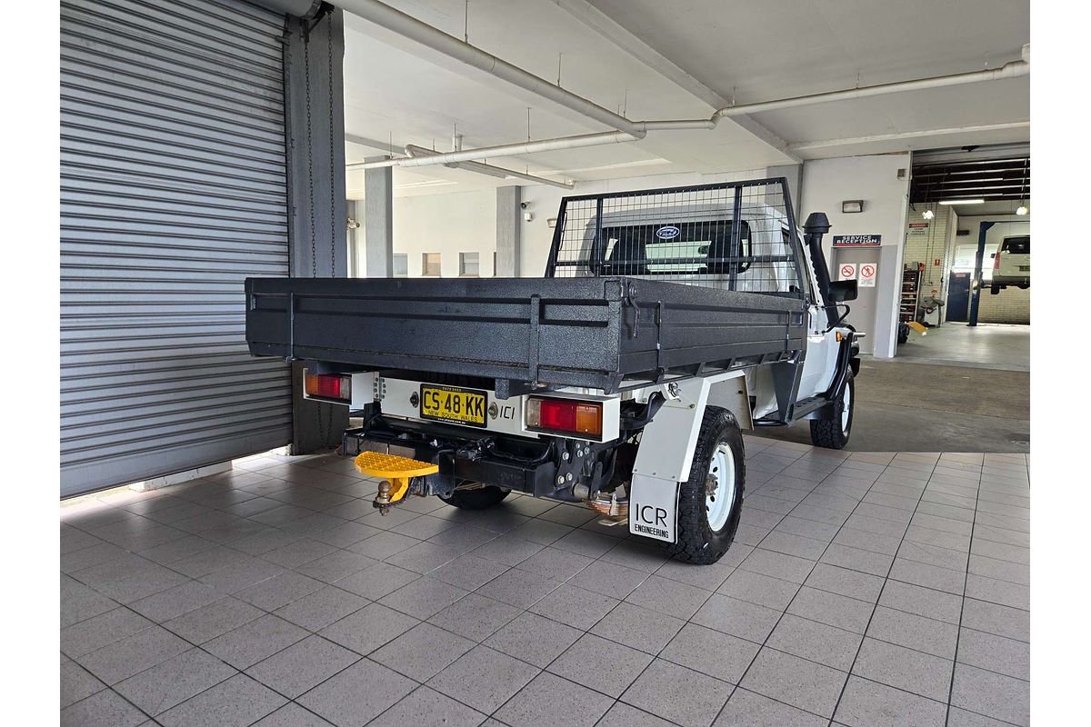 LANDCRUISER VDJ79R MY18 WORKMATE (4x4) 4.5L DTV8 DIESEL TURBO F/INJ 5 SP MANUAL C/CHAS