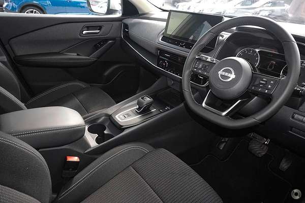 2025 Nissan QASHQAI ST-L J12