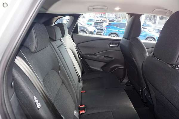 2025 Nissan QASHQAI ST-L J12