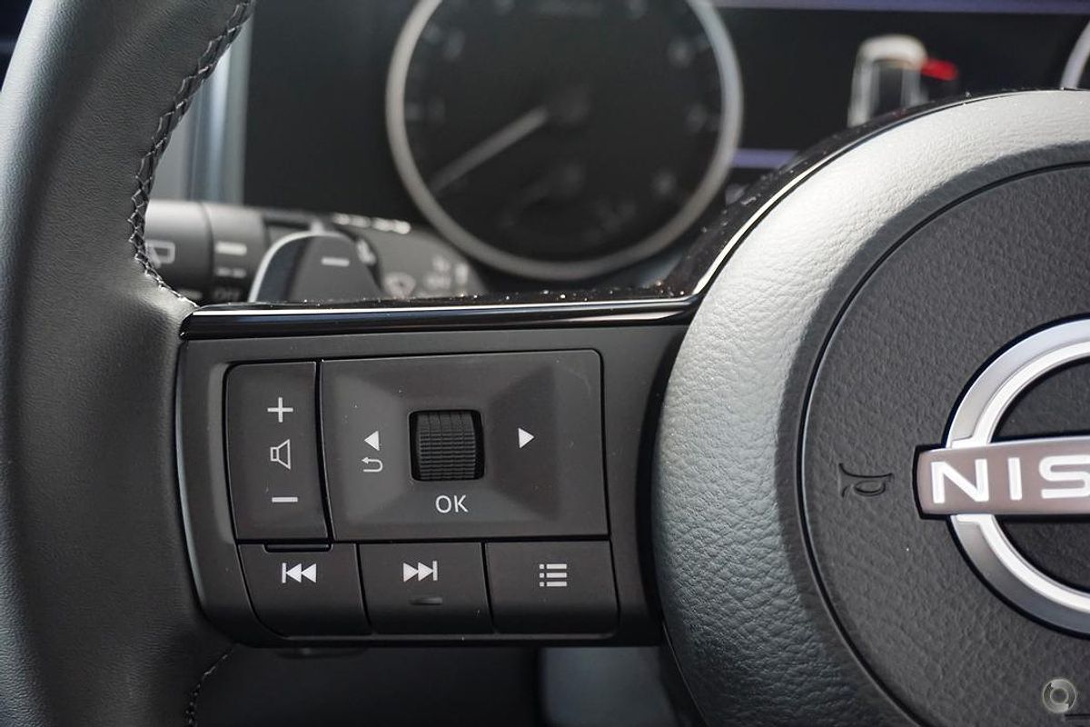 2025 Nissan QASHQAI ST-L J12