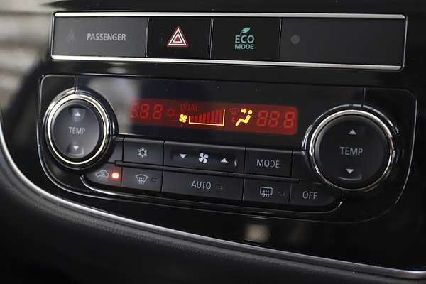 2018 Mitsubishi Outlander LS ZL