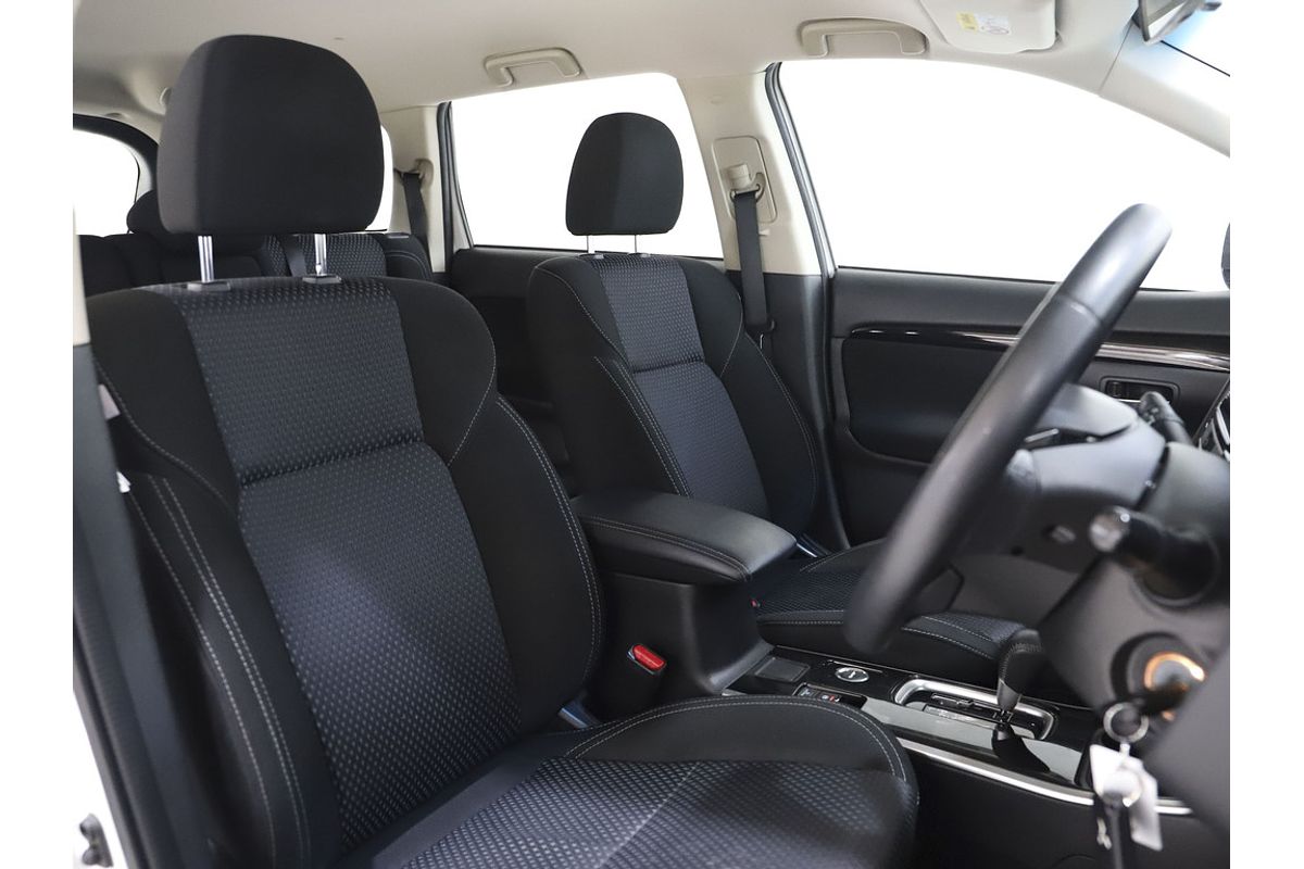 2018 Mitsubishi Outlander LS ZL