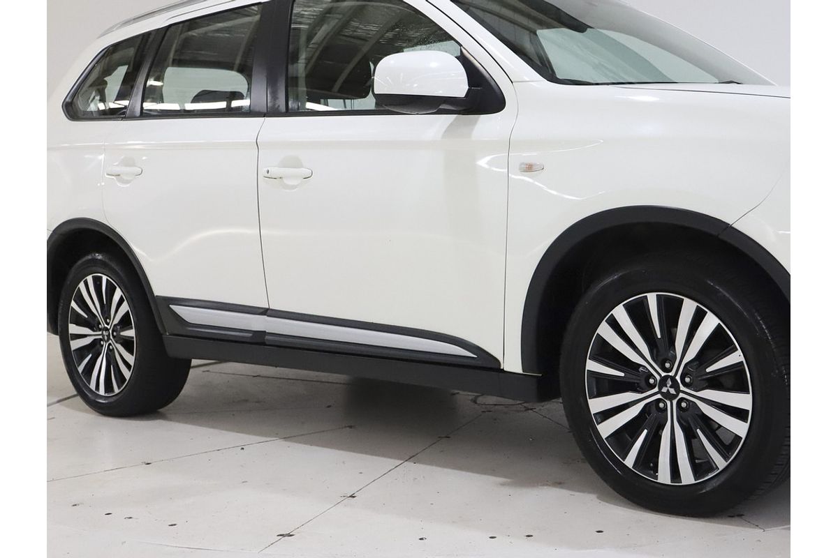 2018 Mitsubishi Outlander LS ZL