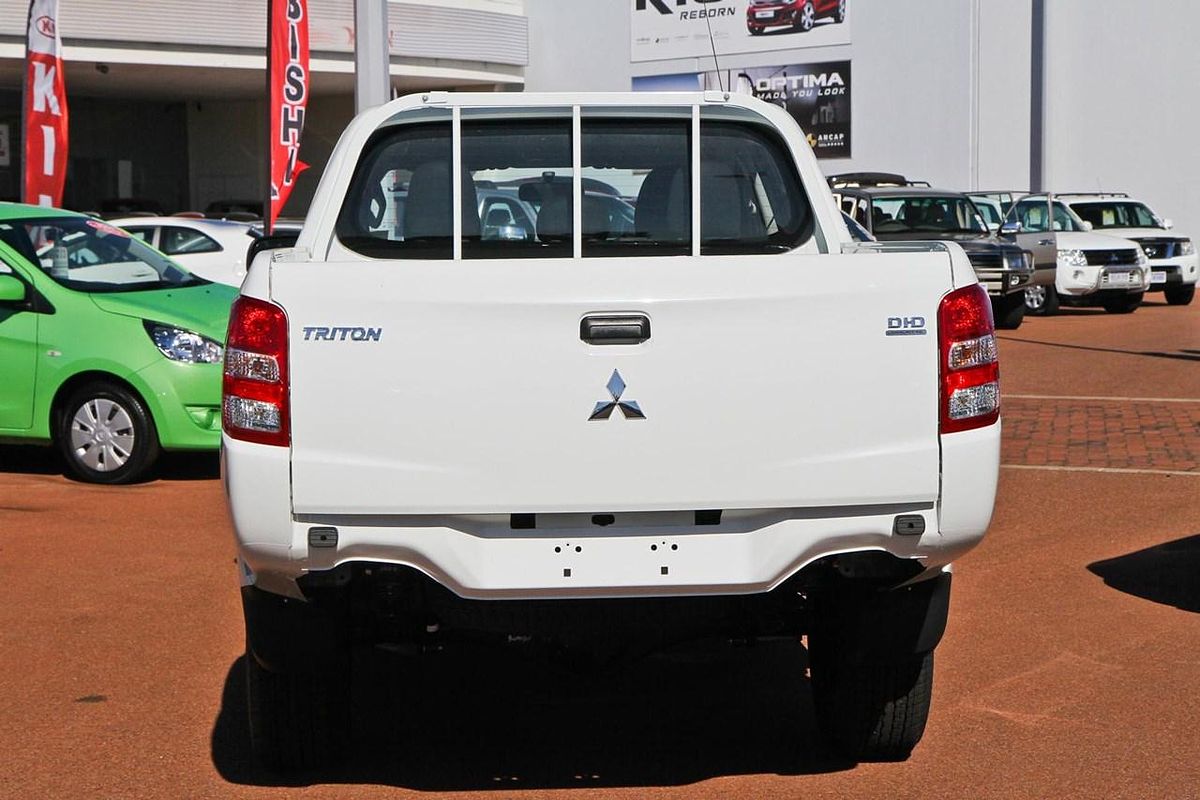 2015 Mitsubishi Triton GLX MQ Rear Wheel Drive