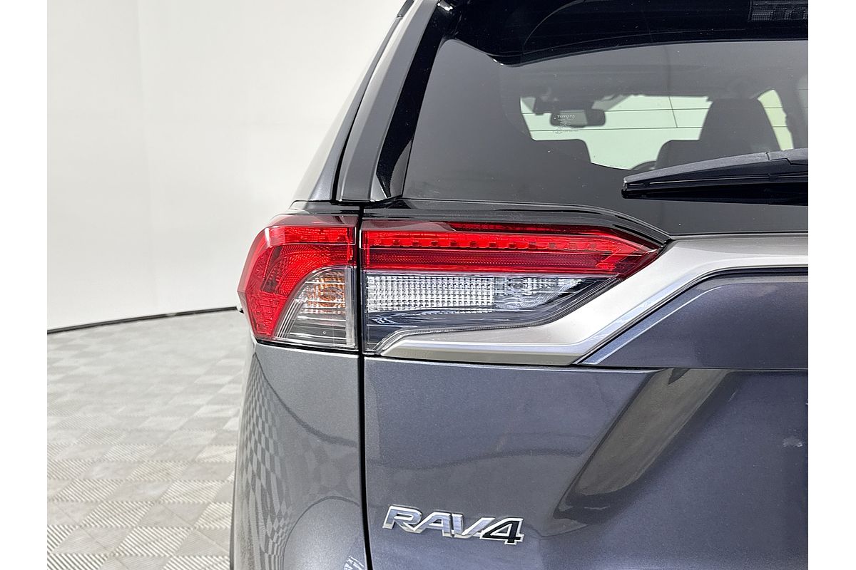 2020 Toyota RAV4 Cruiser AXAH54R