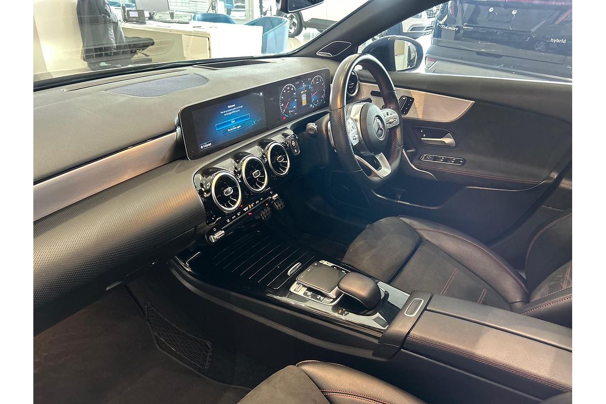 2019 Mercedes-Benz A-Class A250 W177