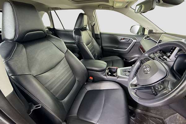 2020 Toyota RAV4 Cruiser AXAH54R