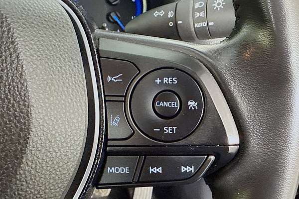 2020 Toyota RAV4 Cruiser AXAH54R