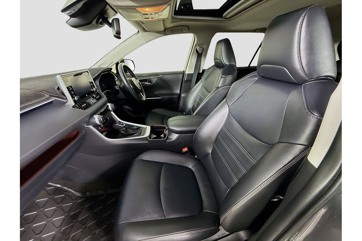 2020 Toyota RAV4 Cruiser AXAH54R