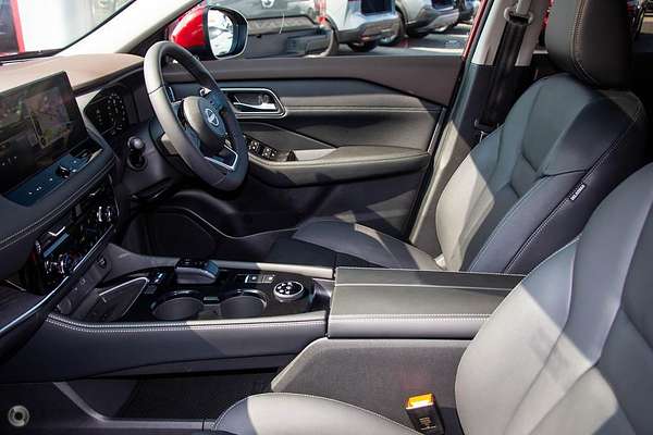 2025 Nissan X-TRAIL Ti e-POWER T33