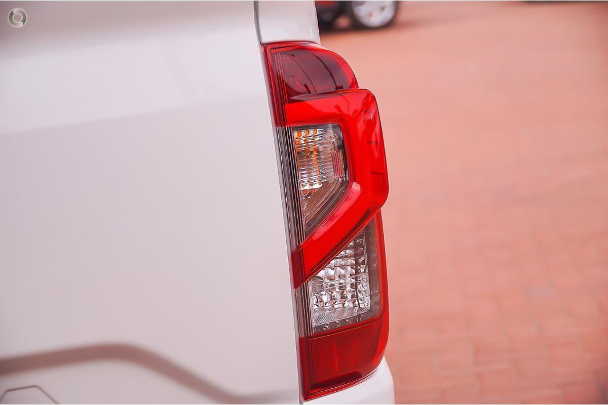 2025 Nissan Navara ST-X D23 4X4