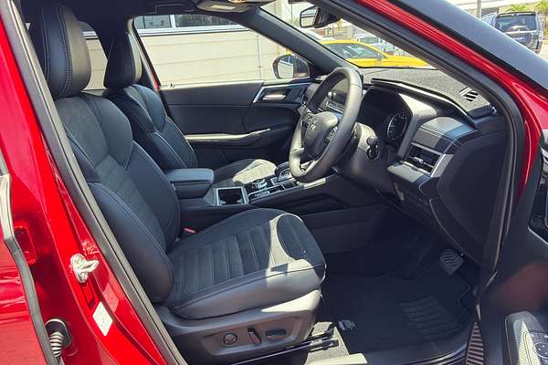 2024 Mitsubishi Outlander Black Edition ZM