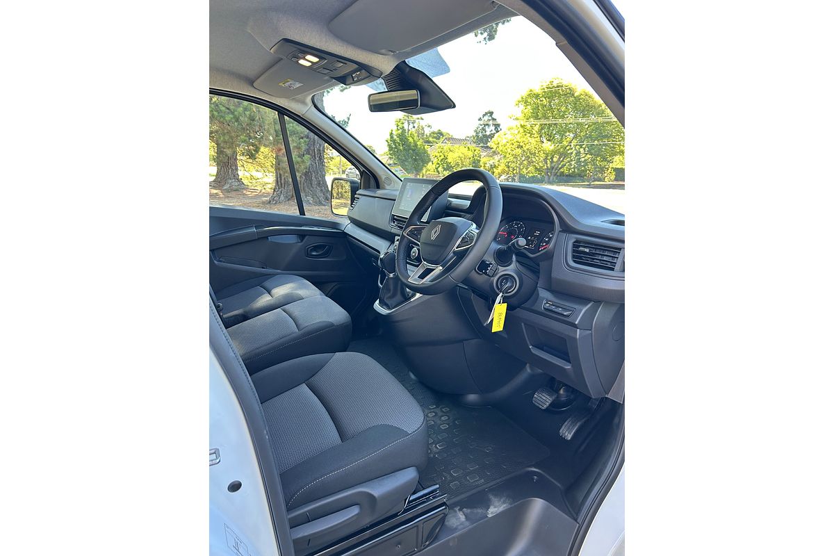 2025 Renault Trafic Pro X82 LWB Low Roof