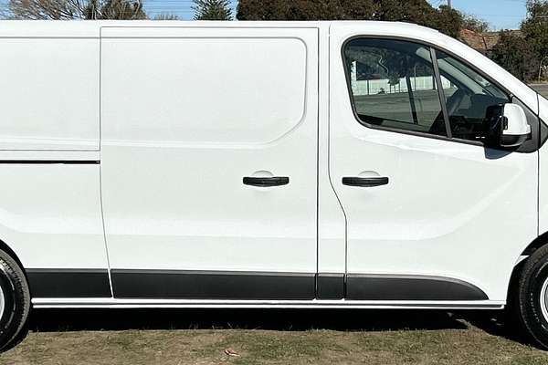 2025 Renault Trafic Premium X82 LWB Low Roof