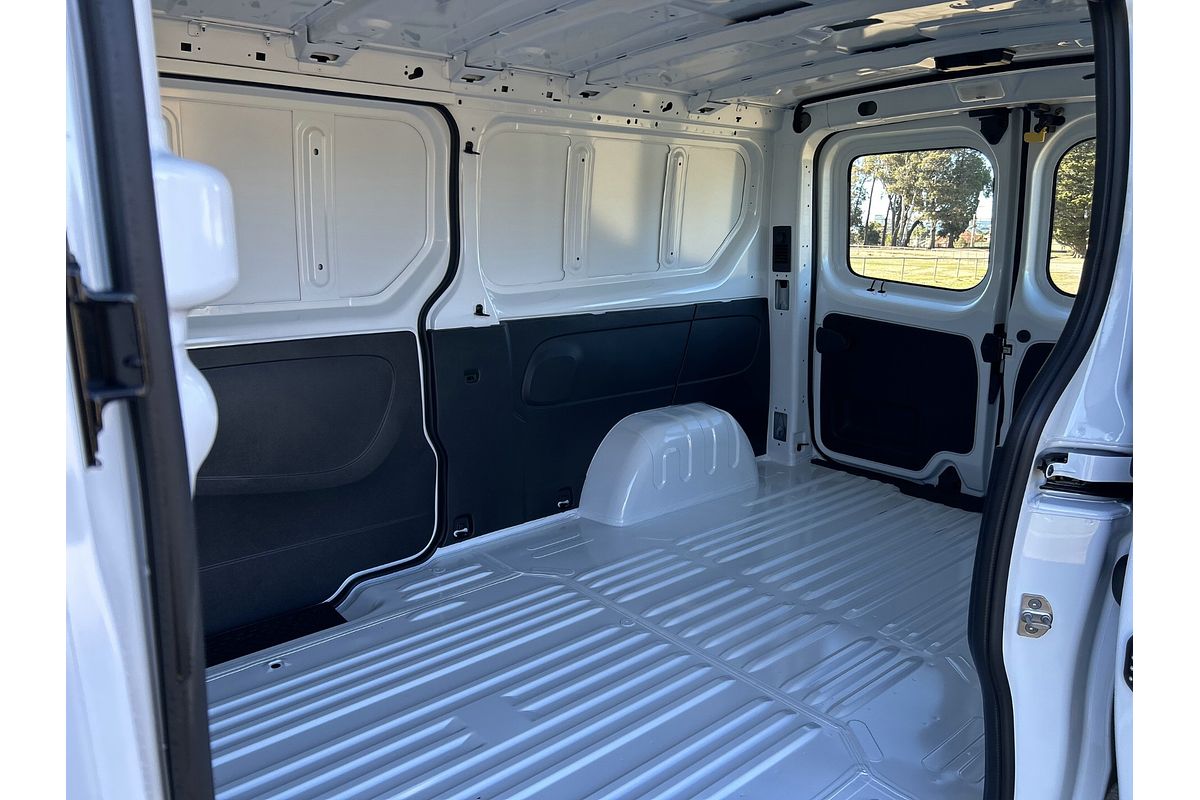 2025 Renault Trafic Premium X82 LWB Low Roof