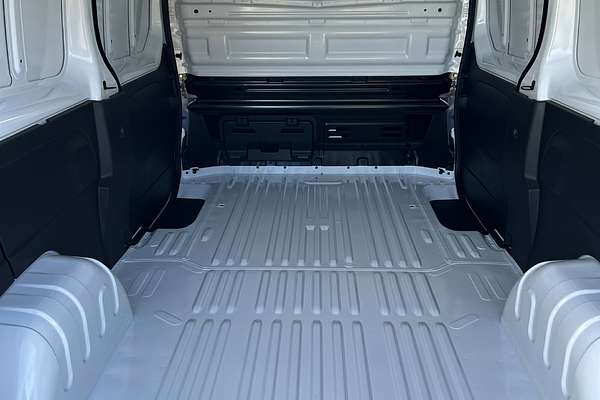 2025 Renault Trafic Premium X82 LWB Low Roof