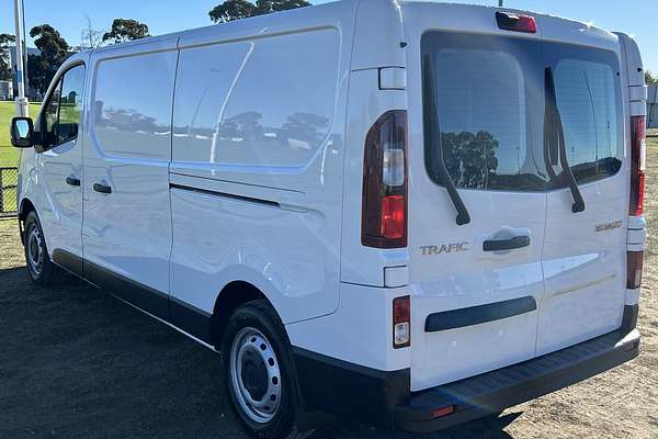 2025 Renault Trafic Premium X82 LWB Low Roof