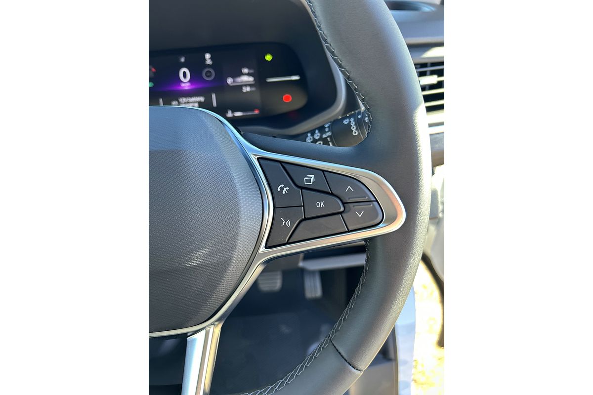 2025 Renault Trafic Premium X82 LWB Low Roof