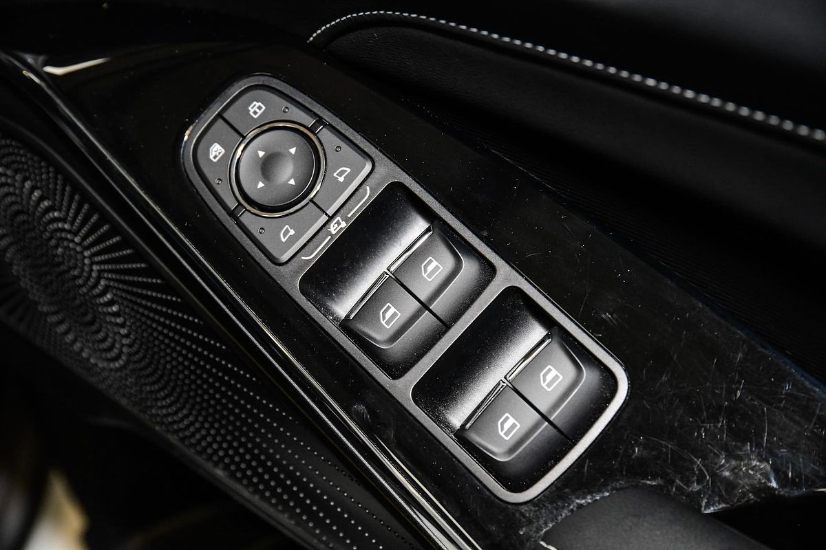 2023 GWM Haval H6 Lux Hybrid B01