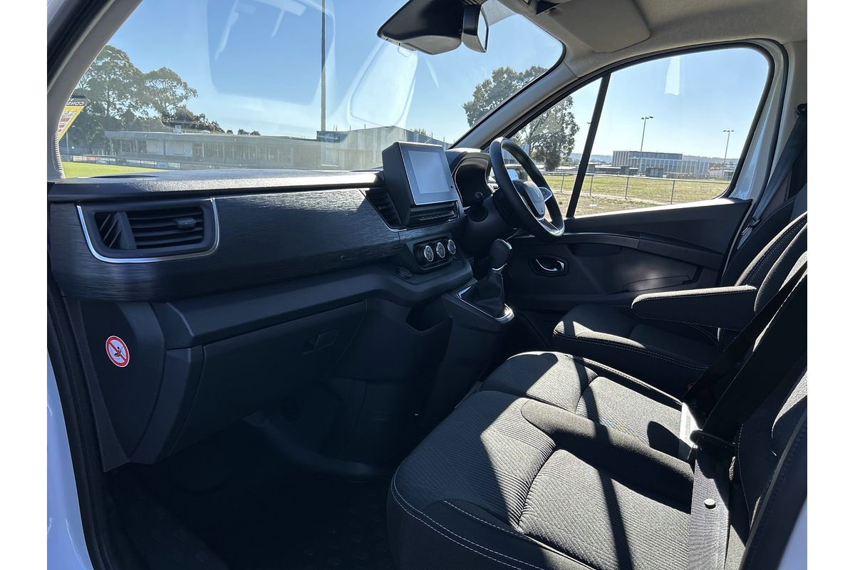 2025 Renault Trafic Premium X82 LWB Low Roof