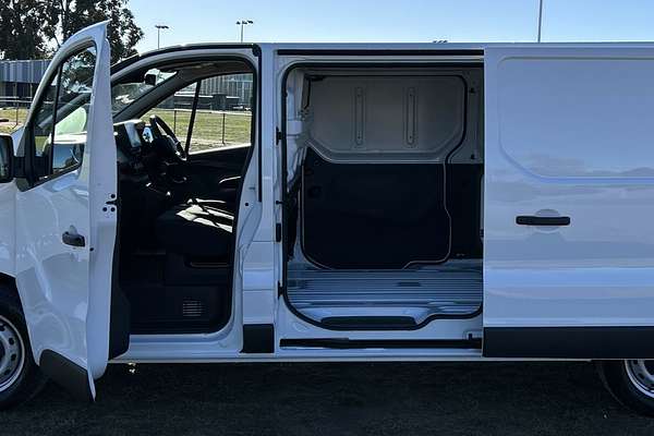 2025 Renault Trafic Premium X82 LWB Low Roof