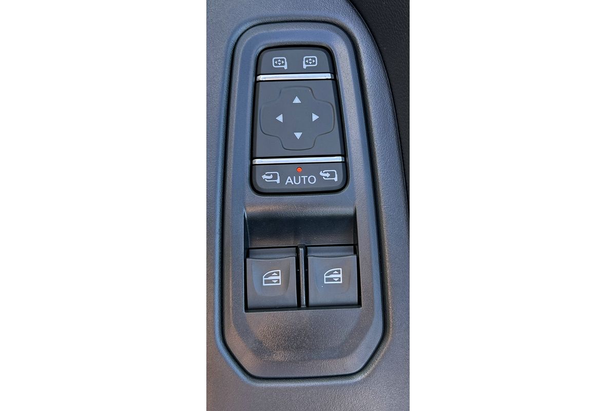 2025 Renault Trafic Premium X82 LWB Low Roof