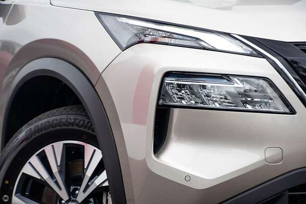 2025 Nissan X-TRAIL ST-L e-POWER T33