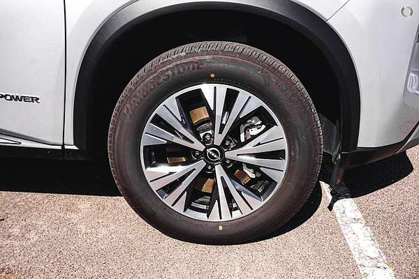 2025 Nissan X-TRAIL ST-L e-POWER T33