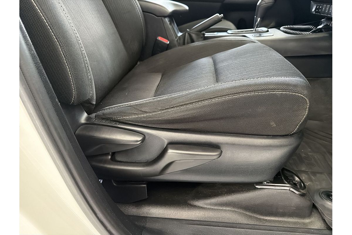 2019 Toyota Hilux SR GUN126R 4X4